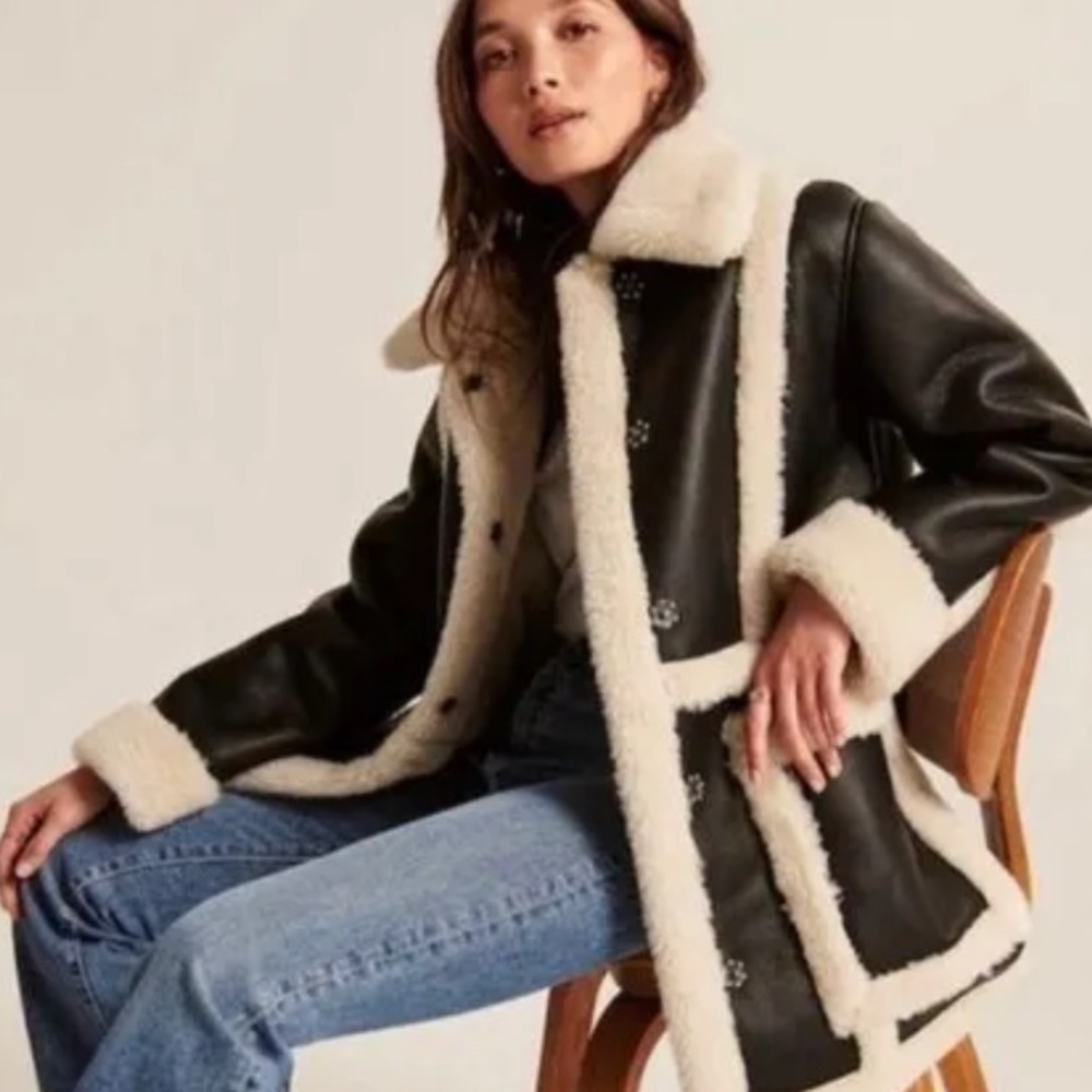 Abercrombie & Fitch Black and Cream Shearling Coat